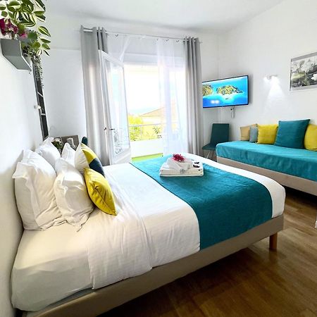 Hotel L'Escapade เลอลาวองดูว์ ภายนอก รูปภาพ